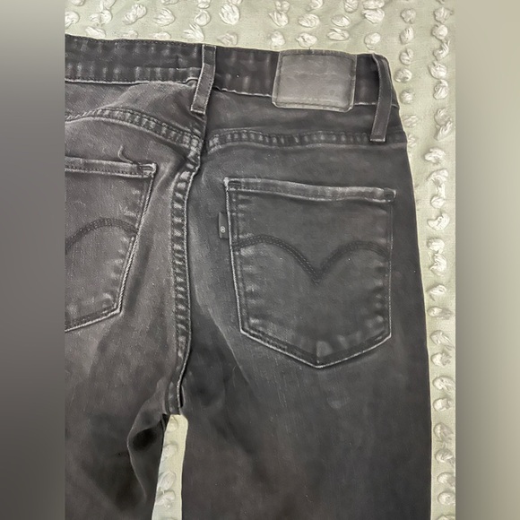 Levi's 721 High Rise Skinny Size 24 Black Denim - Picture 8 of 10